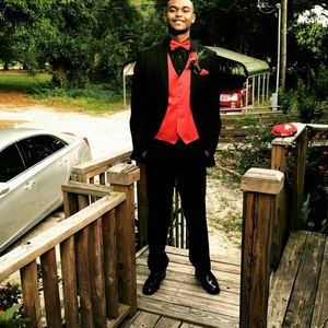 Meet your Posher, Edward